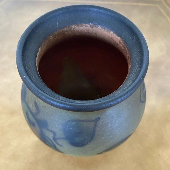 Beautiful Fruit Pattern Handmade Pottery Vase Jar Denmark ? signed - Picture 2 of 8